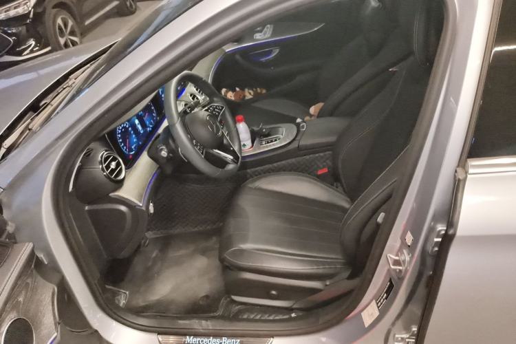 Used Mercedes-Benz E-Class 2023 Updated E 300 L Fashion Edition Driver Seat