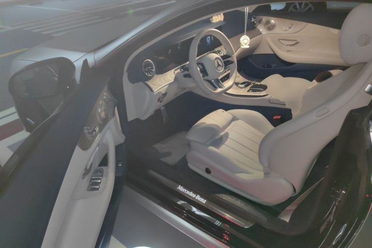 Used Mercedes-Benz E-Class 2023-Year Restyled E 260 Coupe Driver Seat