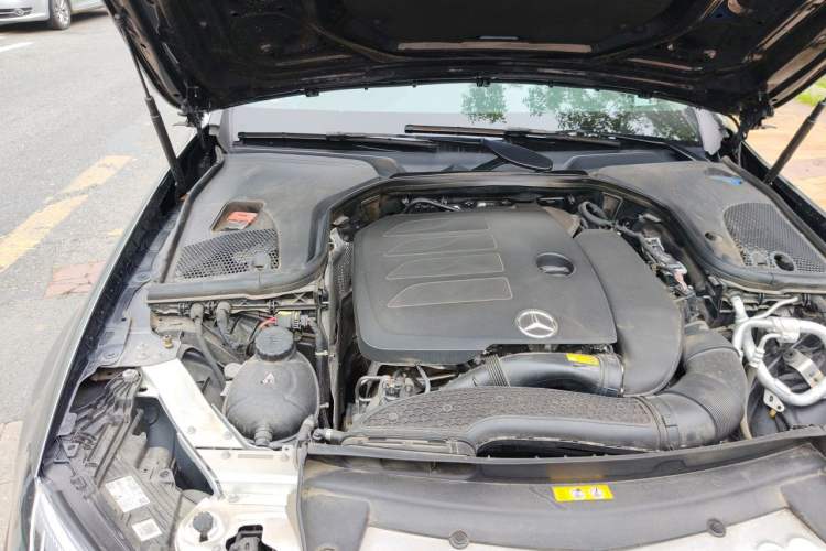 Used Mercedes-Benz E-Class 2023 E 260 L 4MATIC Engine Bay Right