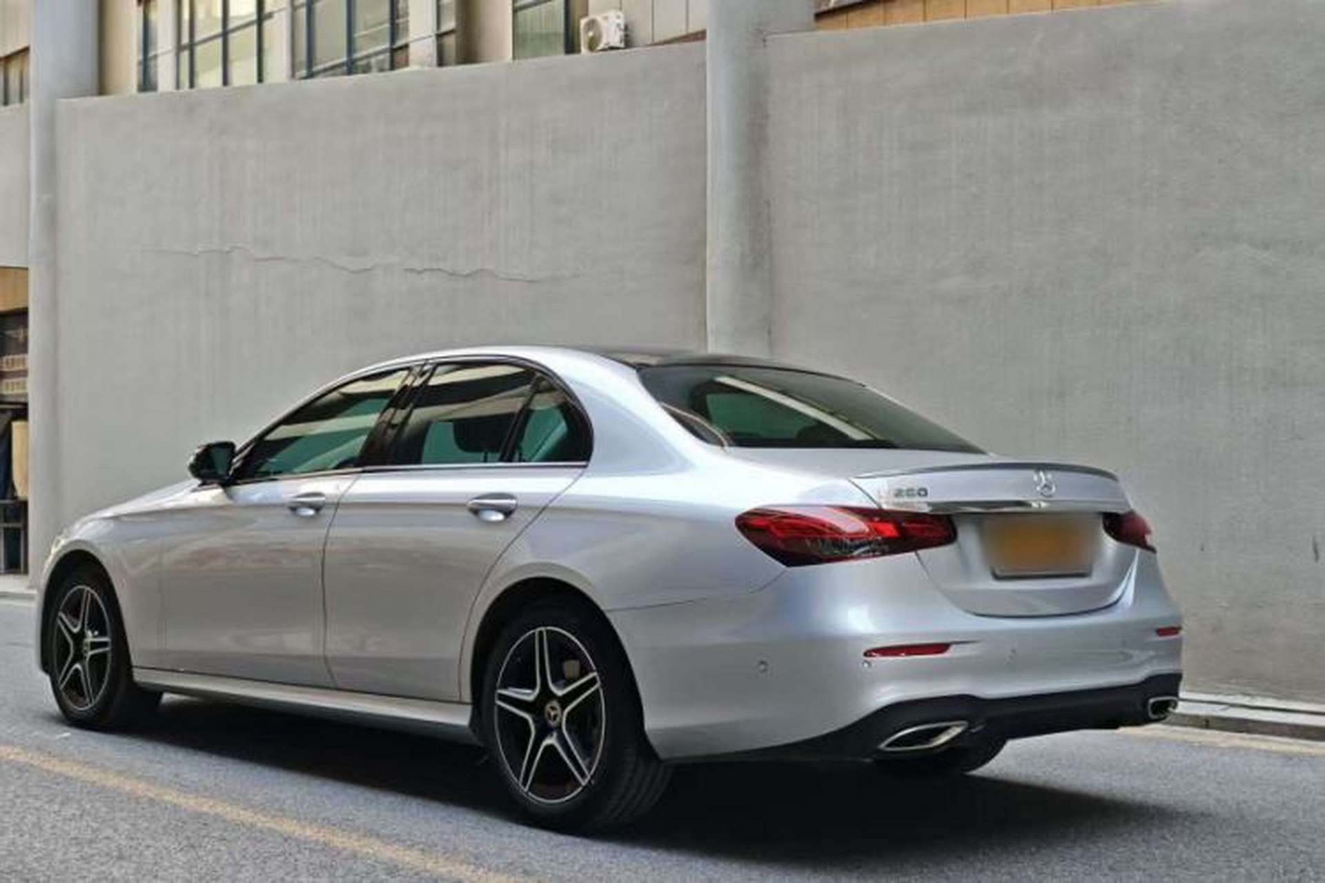 Used Mercedes-Benz E-Class 2023 E 260 Stylish Sports Edition Exterior 5