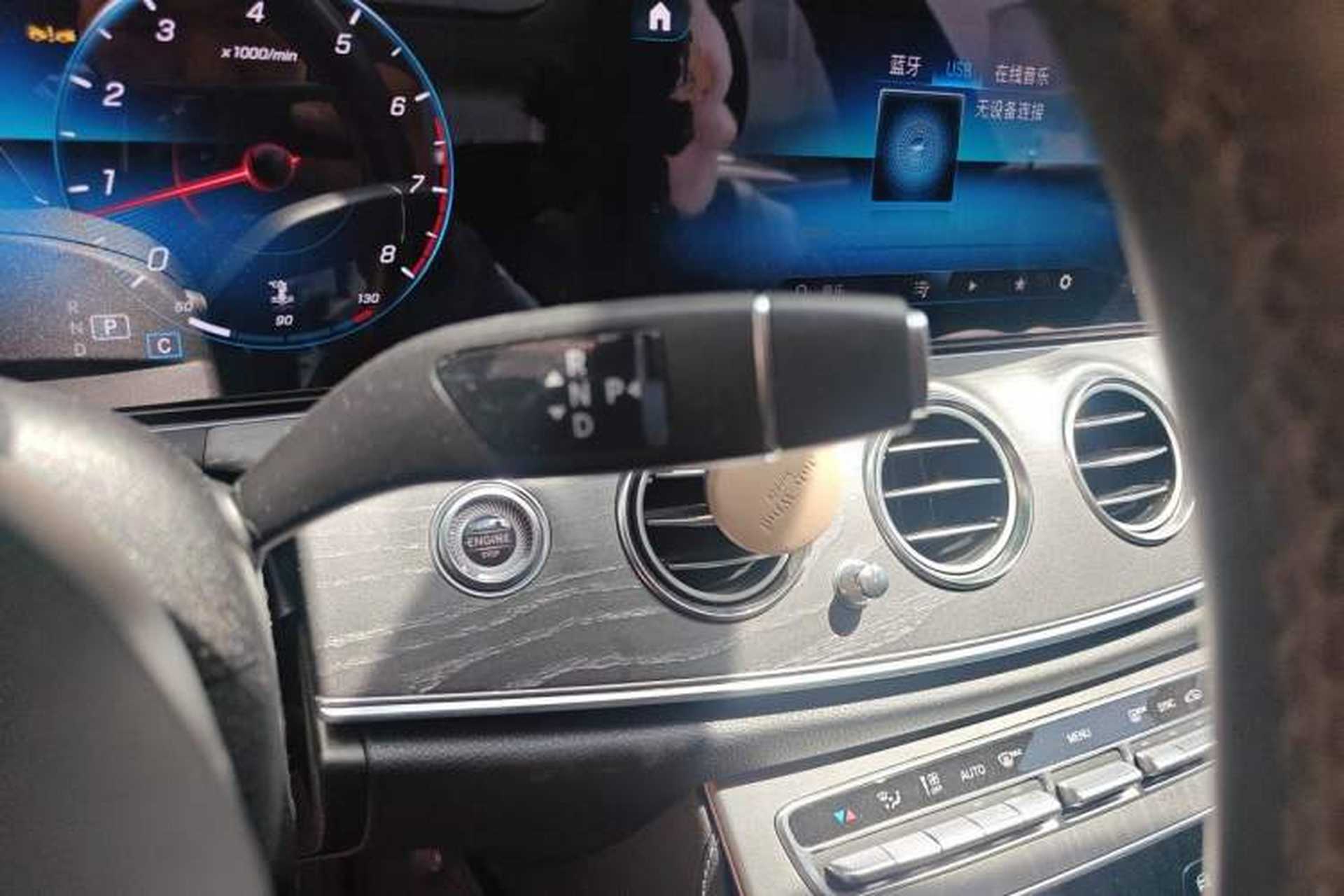 Used Mercedes-Benz E-Class 2023 Restyled E 300 L Sporty and Stylish Edition Gear Lever