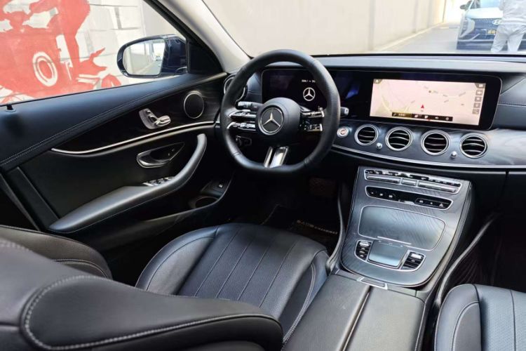 Used Mercedes-Benz E-Class 2023 E 260 Stylish Sports Edition Interior 2