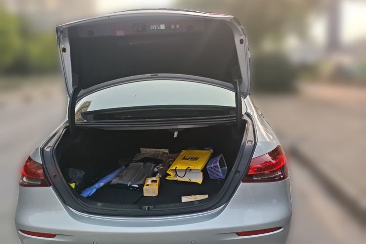 Used Mercedes-Benz E-Class 2023 E 300 Luxury Sport Edition Trunk