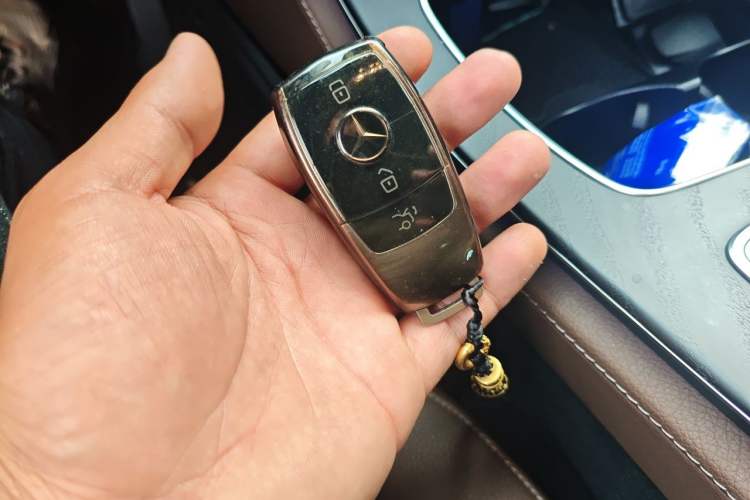 Used Mercedes-Benz E-Class 2023 E 300 Luxury Sport Edition Vehicle Key