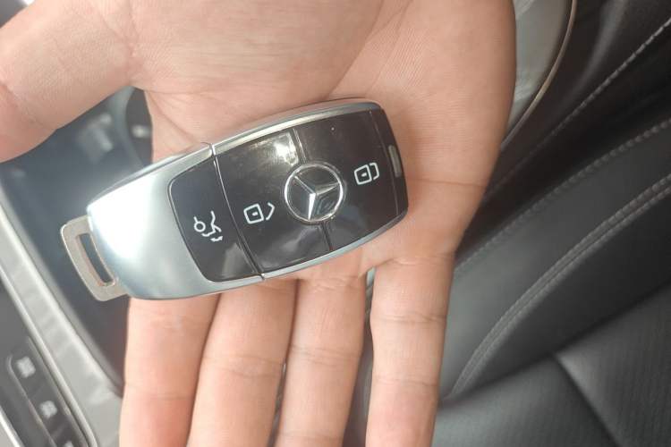 Used Mercedes-Benz E-Class 2023 E 300 L Sport Luxury Edition Vehicle Key
