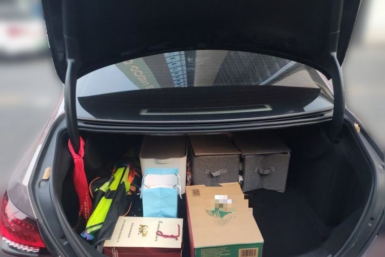 Used Mercedes-Benz E-Class 2023 Updated E 300 L Fashion Edition Trunk