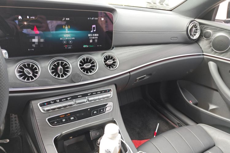 Used Mercedes-Benz E-Class 2023 E 260 Coupe Audio And AC Panel
