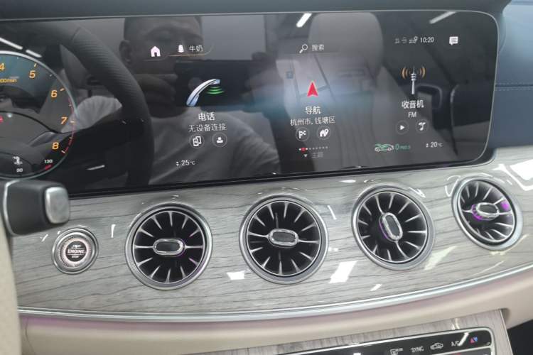Used Mercedes-Benz E-Class 2023 Restyled E 260 Convertible Coupe Audio And AC Panel