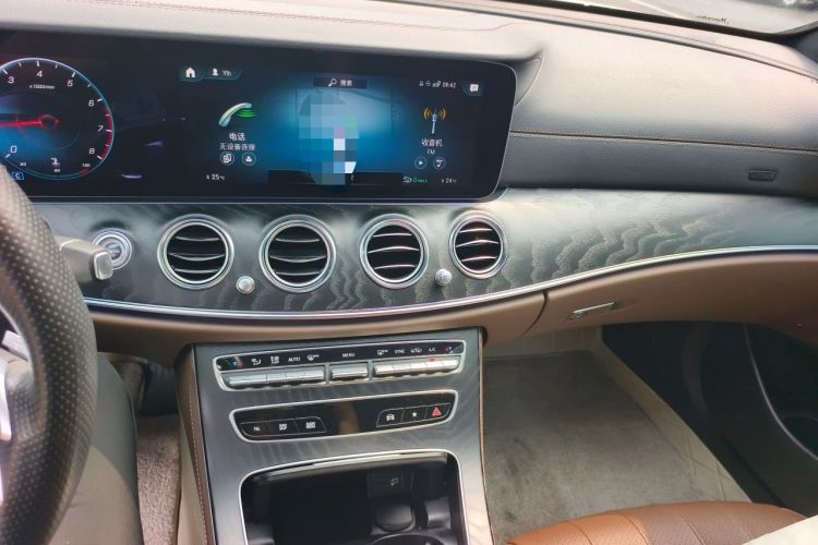 Used Mercedes-Benz E-Class 2023 E 300 Stylish Sports Edition Audio And AC Panel