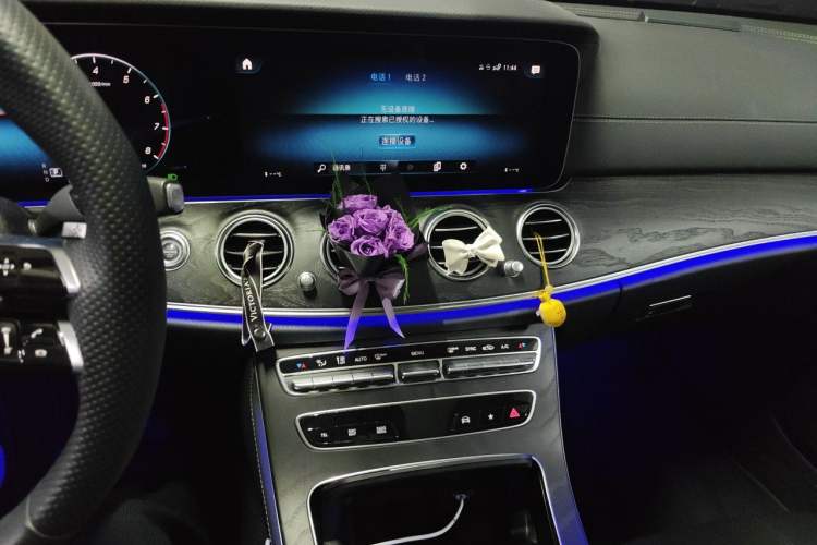 Used Mercedes-Benz E-Class 2023 Restyled E 260 Fashion Sport Edition Audio And AC Panel