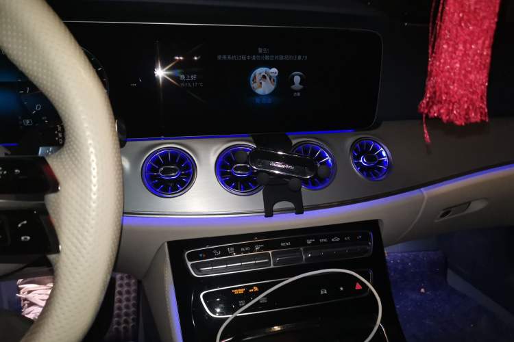 Used Mercedes-Benz E-Class 2023-Year Restyled E 260 Coupe Audio And AC Panel