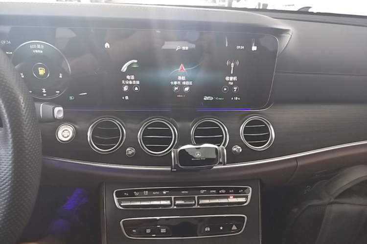 Used Mercedes-Benz E-Class 2023 Restyled E 300 L Sporty and Stylish Edition Audio And AC Panel