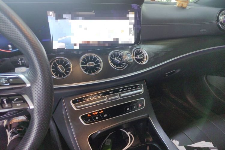 Used Mercedes-Benz E-Class 2023 E 300 Coupe Audio And AC Panel