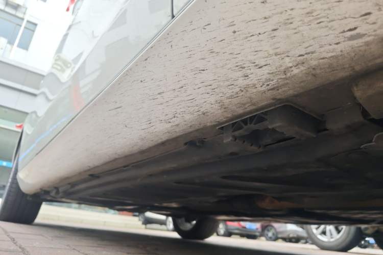 Used Mercedes-Benz E-Class 2023 E 300 L Luxury Model Chassis Front Right