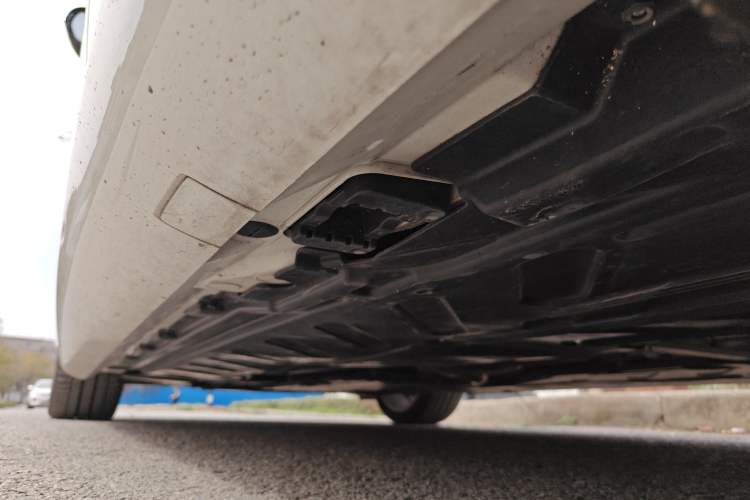 Used Mercedes-Benz E-Class 2023 E 260 Coupe Chassis Rear Left