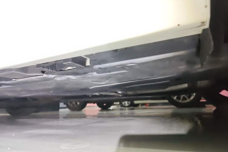 Used Mercedes-Benz E-Class 2023 Restyled E 260 Fashion Sport Edition Chassis Rear Left