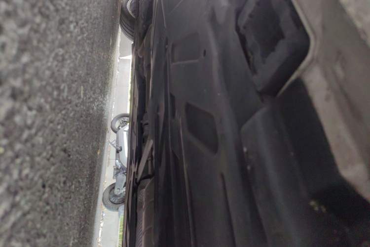 Used Mercedes-Benz E-Class 2023 E 300 Coupe Chassis Rear Left
