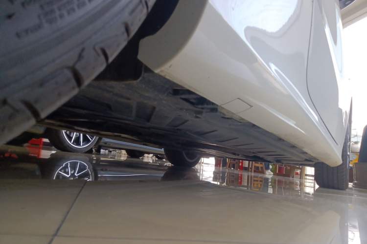 Used Mercedes-Benz E-Class 2023-Year Restyled E 260 Coupe Chassis Rear Right