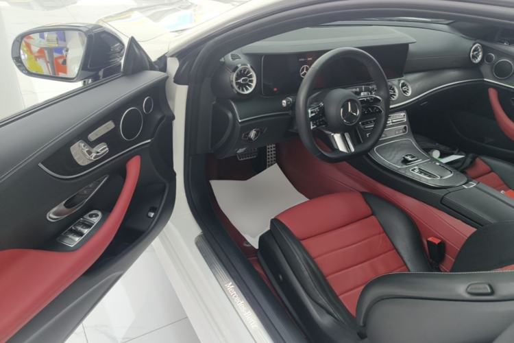 Used Mercedes-Benz E-Class 2023 E 260 Coupe Driver Seat