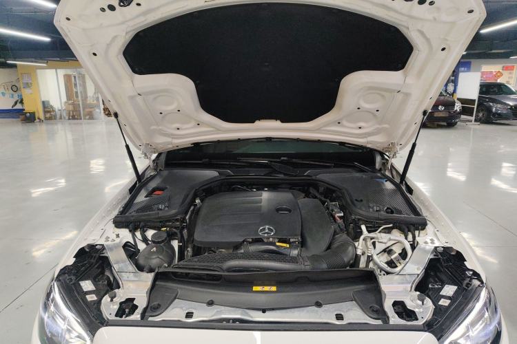 Used Mercedes-Benz E-Class 2023 E 260 L Sport Edition Engine Bay