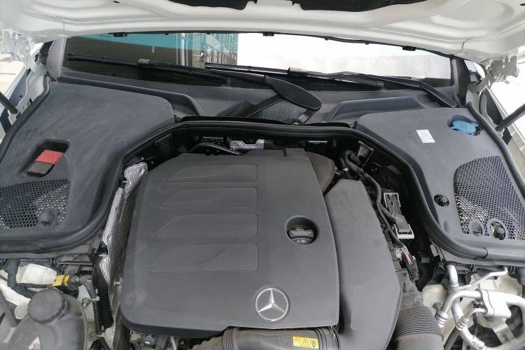 Used Mercedes-Benz E-Class 2023 E 300 Coupe Engine Bay