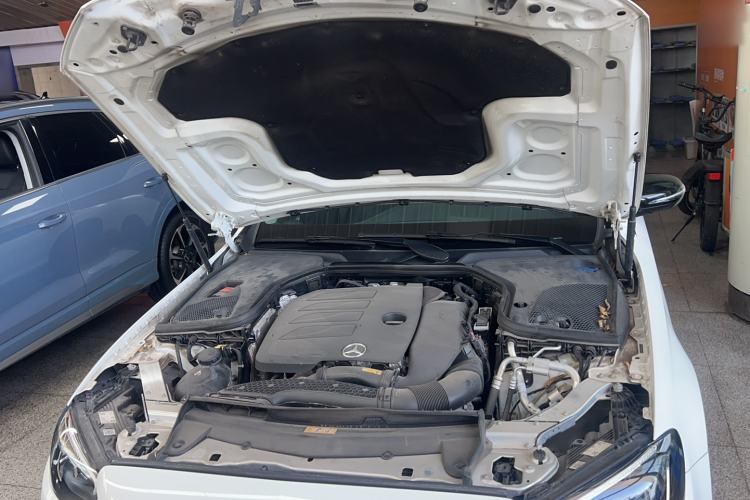 Used Mercedes-Benz E-Class 2023 E 260 Stylish Sports Edition Engine Bay