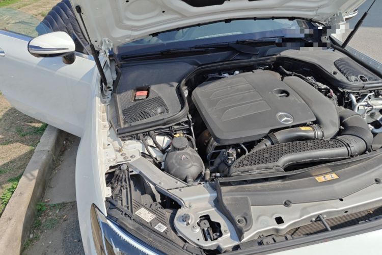 Used Mercedes-Benz E-Class 2023 E 260 Coupe Engine Bay Right