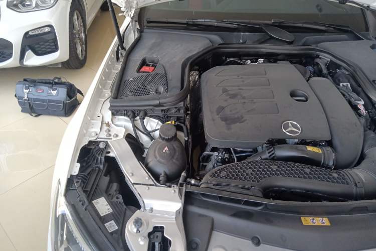 Used Mercedes-Benz E-Class 2023-Year Restyled E 260 Coupe Engine Bay Right