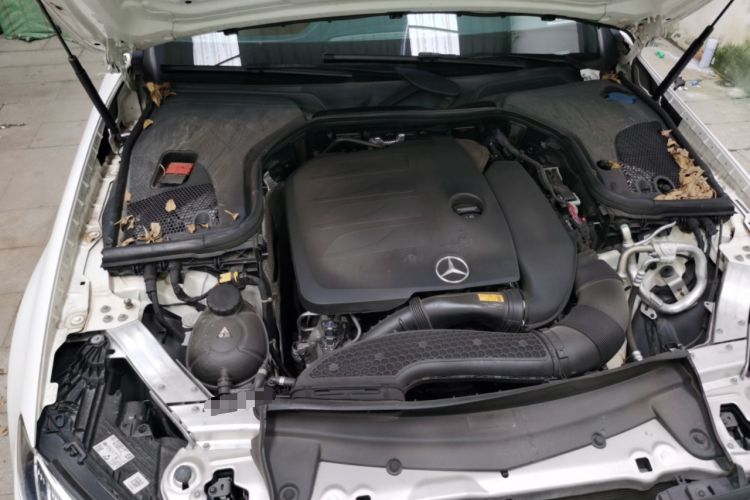 Used Mercedes-Benz E-Class 2023 E 300 L Sport Luxury Edition Engine Bay Right