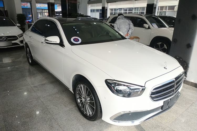 Used Mercedes-Benz E-Class 2023 E 260 L Exterior 1