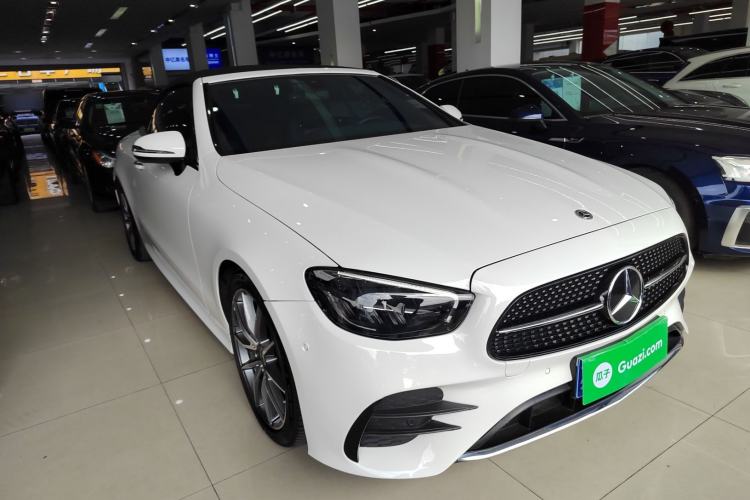 Used Mercedes-Benz E-Class 2023 Restyled E 260 Convertible Coupe Exterior 1