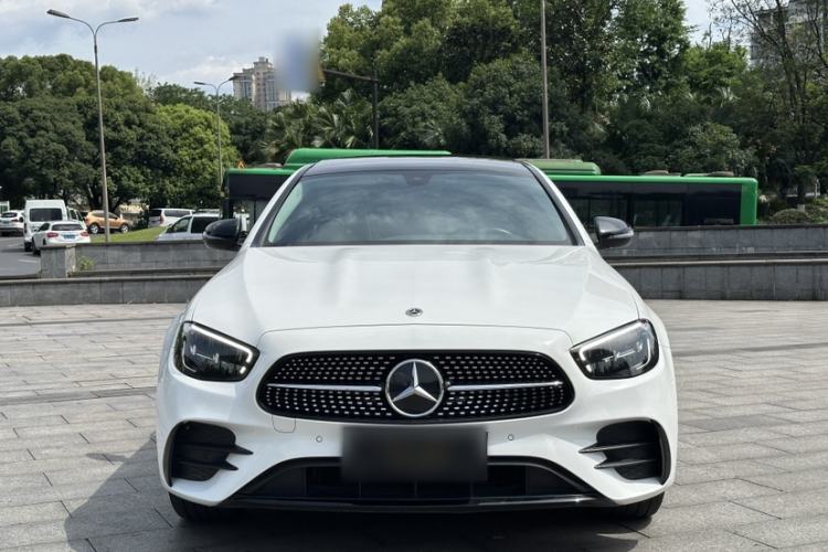 Used Mercedes-Benz E-Class 2023 E 260 Stylish Sports Edition Exterior 1