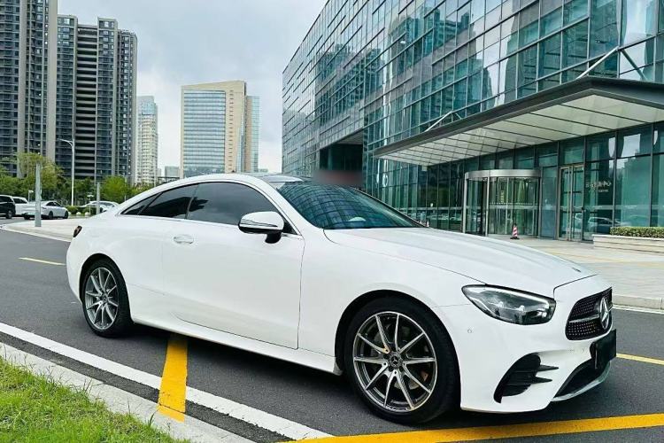 Used Mercedes-Benz E-Class 2023-Year Restyled E 260 Coupe Exterior 2