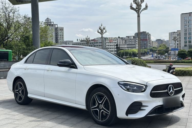 Used Mercedes-Benz E-Class 2023 E 260 Stylish Sports Edition Exterior 2
