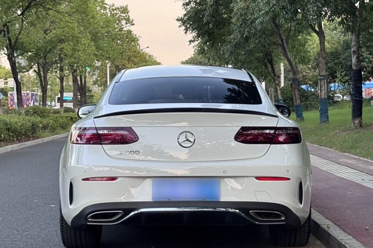Used Mercedes-Benz E-Class 2023 E 300 Coupe Exterior 4