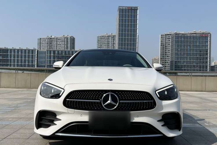 Used Mercedes-Benz E-Class 2023 E 300 Coupe Exterior 5