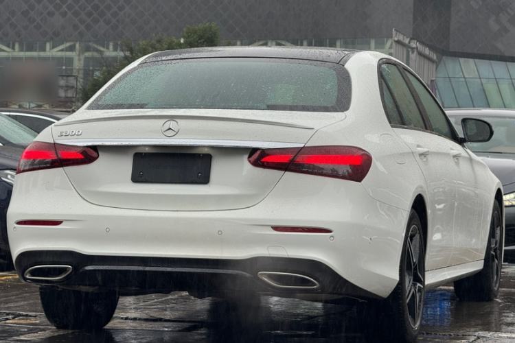 Used Mercedes-Benz E-Class 2023 E 300 Stylish Sports Edition Exterior 5