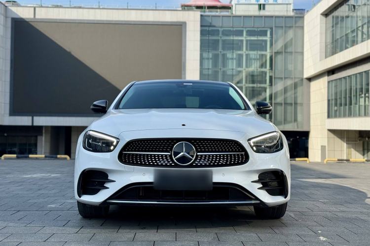 Used Mercedes-Benz E-Class 2023 E 260 Stylish Sports Edition Exterior 5