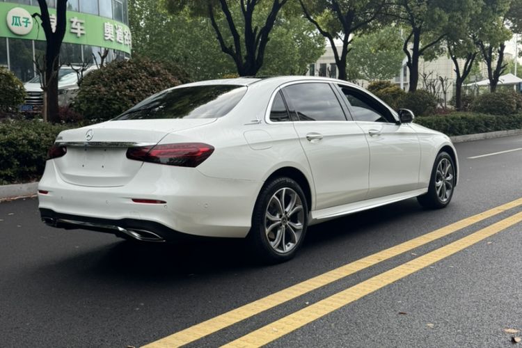 Used Mercedes-Benz E-Class 2023 Restyled E 300 L Sporty and Stylish Edition Exterior 6