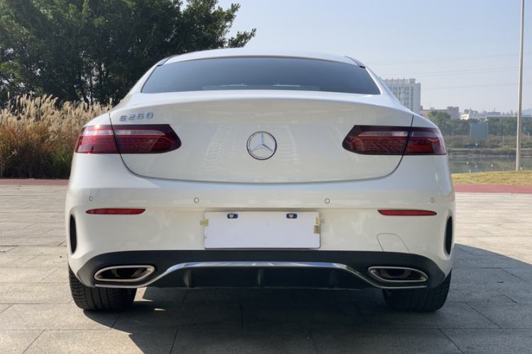 Used Mercedes-Benz E-Class 2023-Year Restyled E 260 Coupe Exterior 7