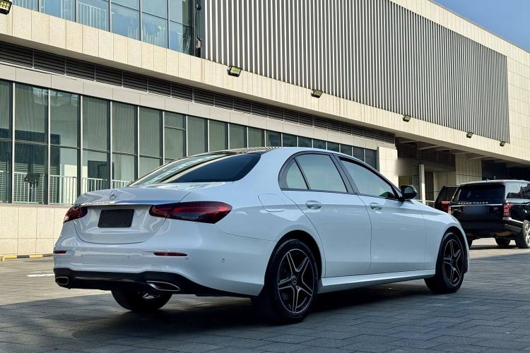 Used Mercedes-Benz E-Class 2023 E 260 Stylish Sports Edition Exterior 7