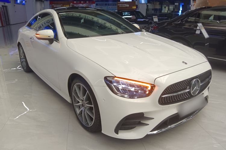 Used Mercedes-Benz E-Class 2023 E 260 Coupe Front Right 45 Deg