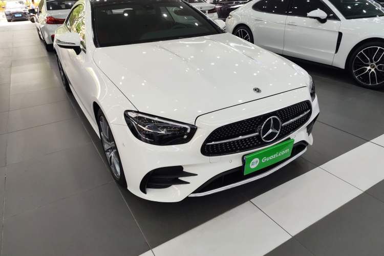 Used Mercedes-Benz E-Class 2023 E 260 4MATIC Coupe Front Right 45 Deg
