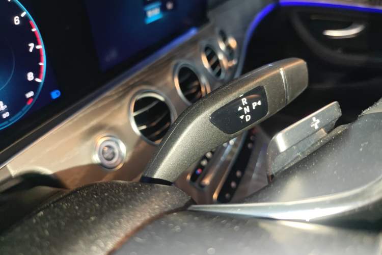 Used Mercedes-Benz E-Class 2023 E 260 L Gear Lever