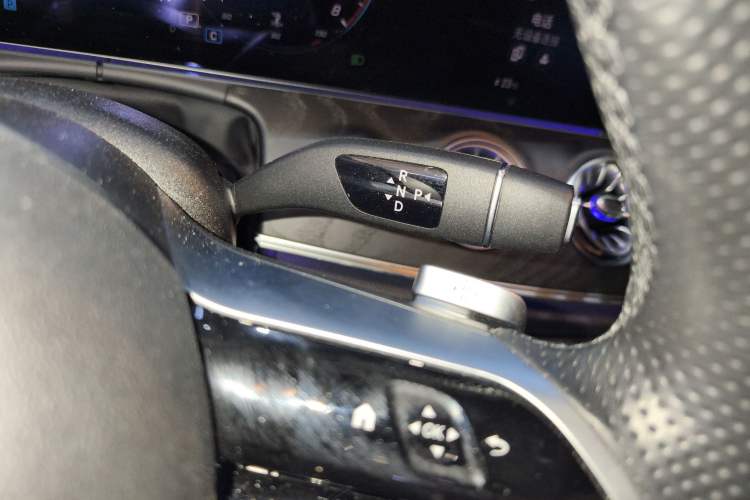 Used Mercedes-Benz E-Class 2023-Year Restyled E 260 Coupe Gear Lever