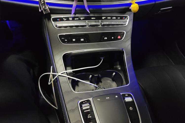 Used Mercedes-Benz E-Class 2023 Restyled E 260 Fashion Sport Edition Gear Lever