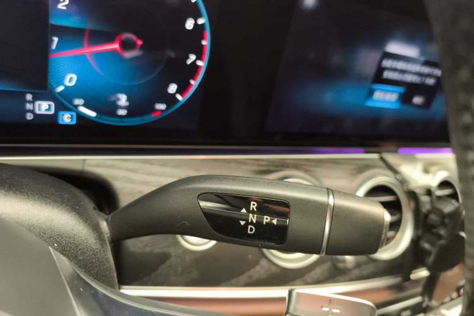 Used Mercedes-Benz E-Class 2023 E 300 L Sporty and Stylish Model Gear Lever