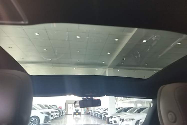 Used Mercedes-Benz E-Class 2023 Restyled E 300 L Sporty and Stylish Edition Headliner