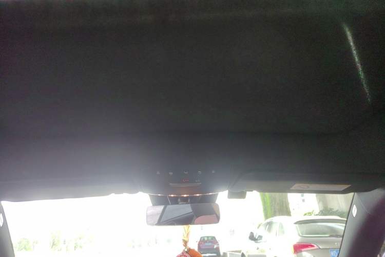 Used Mercedes-Benz E-Class 2023 E 300 Coupe Headliner