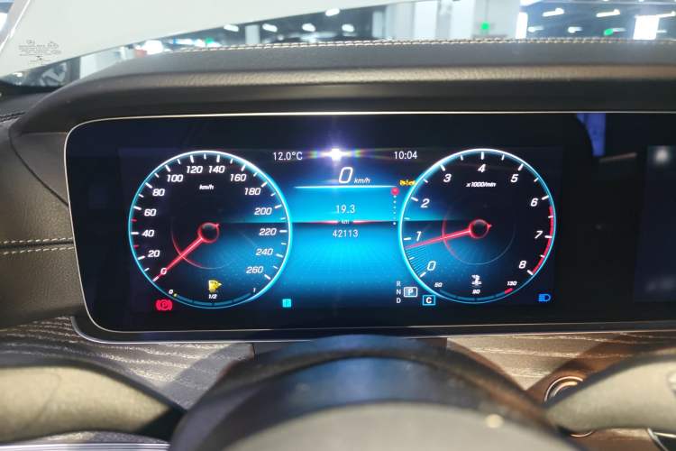 Used Mercedes-Benz E-Class 2023 E 260 L Instrument Cluster